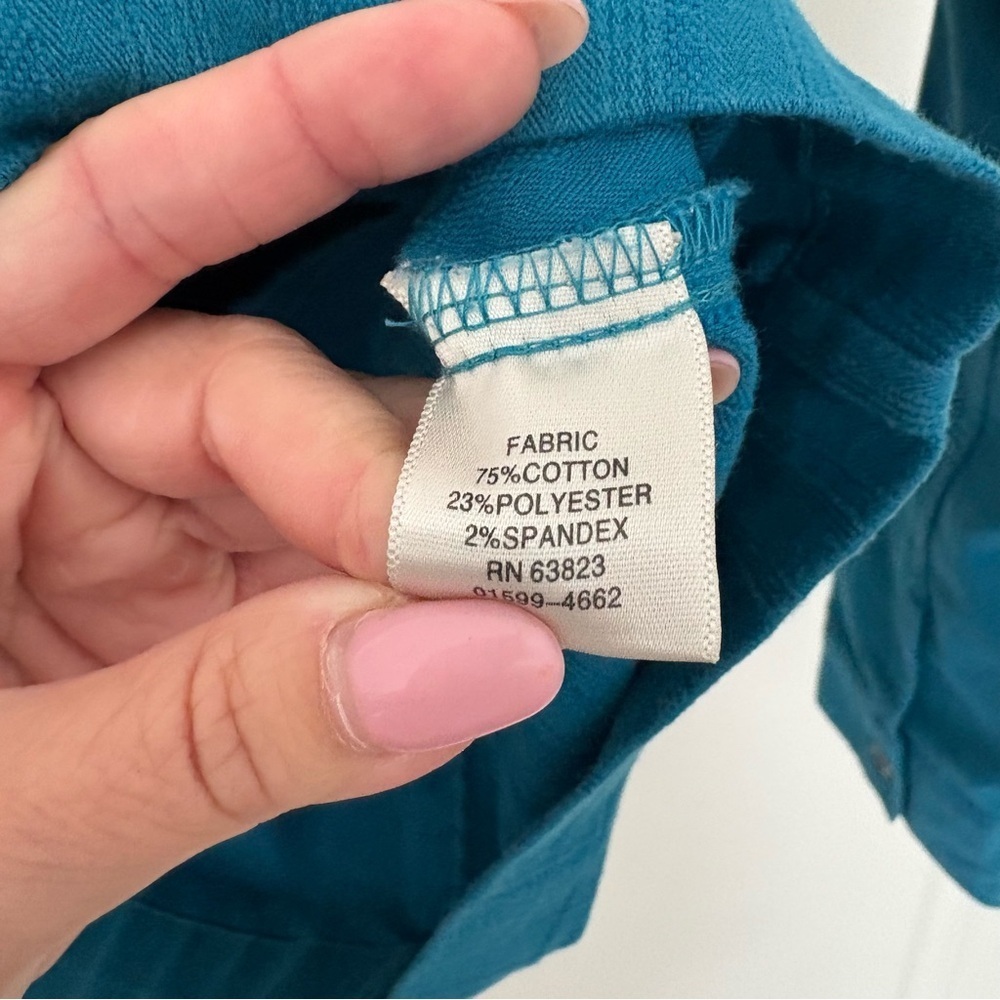 Christopher & Banks Women’s Turquoise Stretch Light Zip Up Jacket - Picture 5 of 7